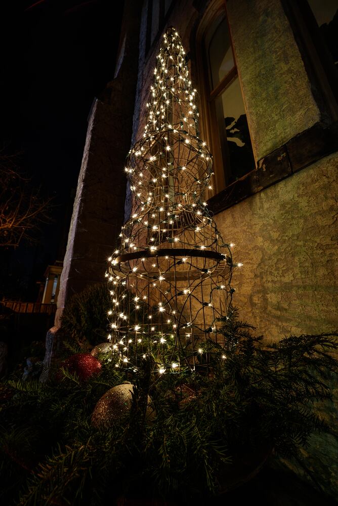 PHOTOS: The Oregon Historic District’s Virtual Grand Holiday Tour of Homes