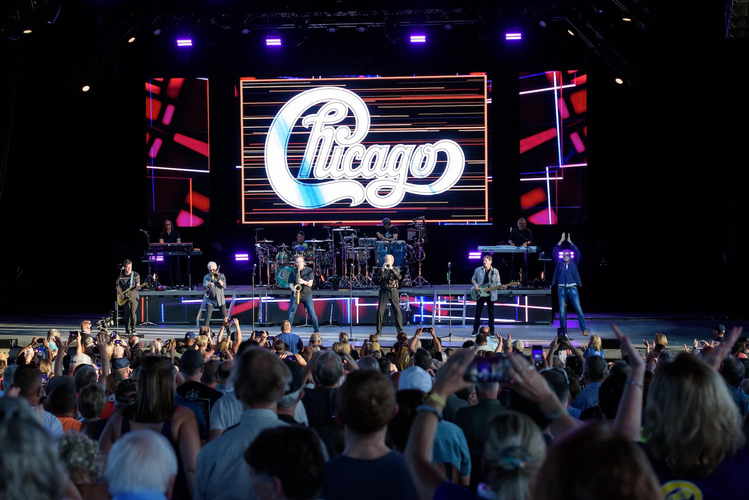 PHOTOS: Chicago live at Rose Music Center