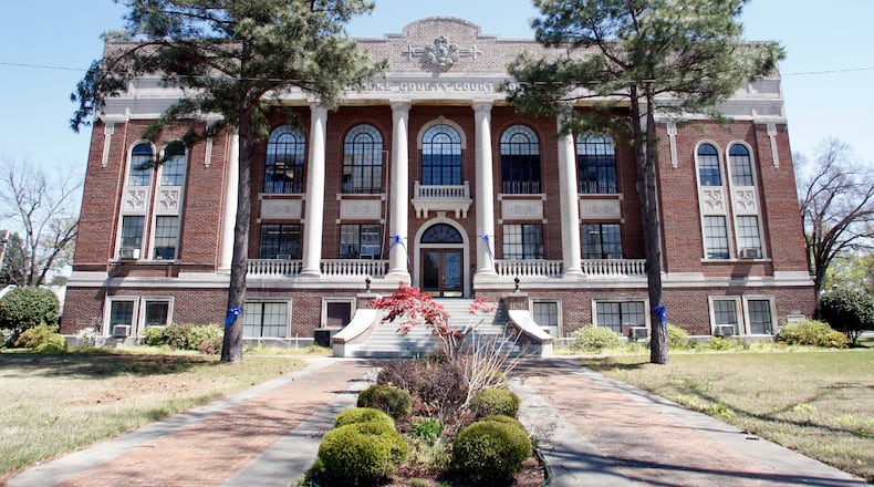 FILE - This April 7, 2009 file photo shows the Lonoke County Courthouse in Lonoke, Ark. (Jeff Mitchell/Arkansas Democrat-Gazette via AP, File)