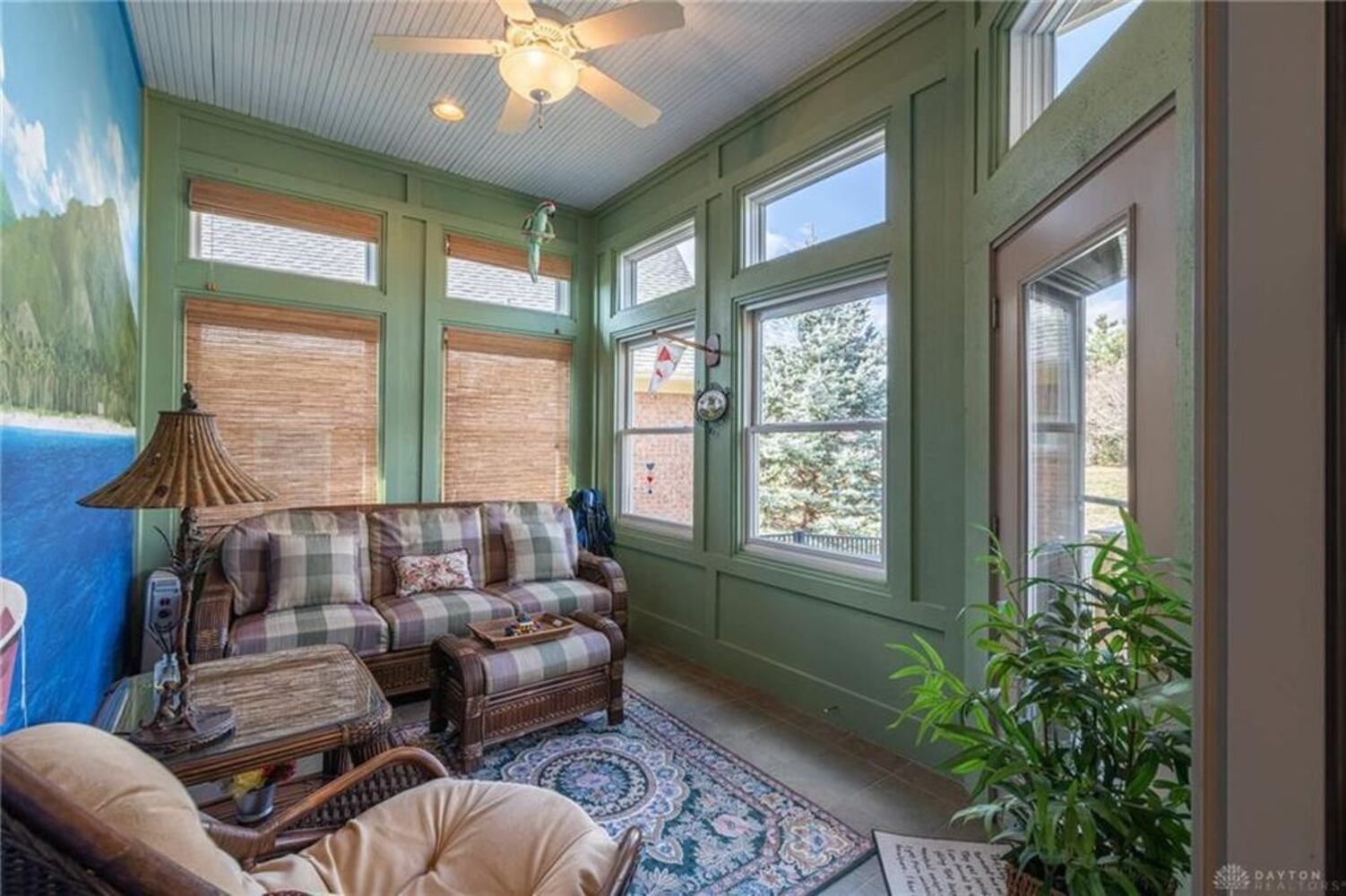 PHOTOS: Features HomesPlus home on Yankee Trace golf course