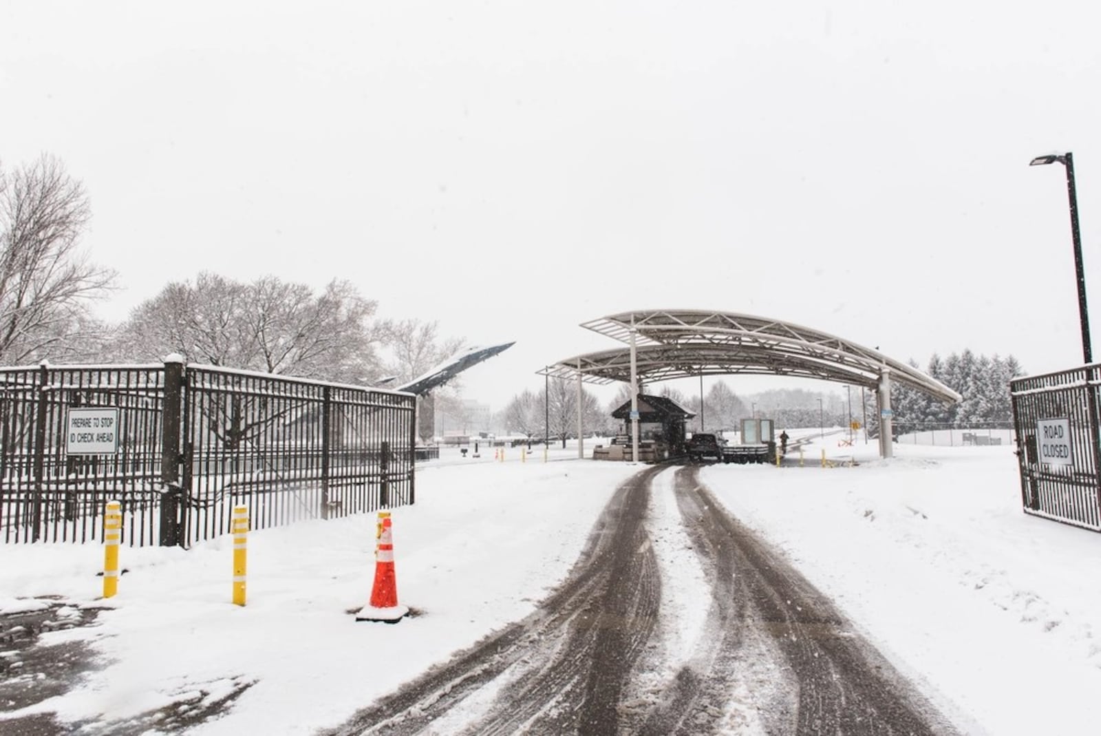Snow fell near Gate 12A on Jan. 22, 2023 at Wright-Patterson Air Force Base. (U.S. Air Force photo by Christopher Warner)