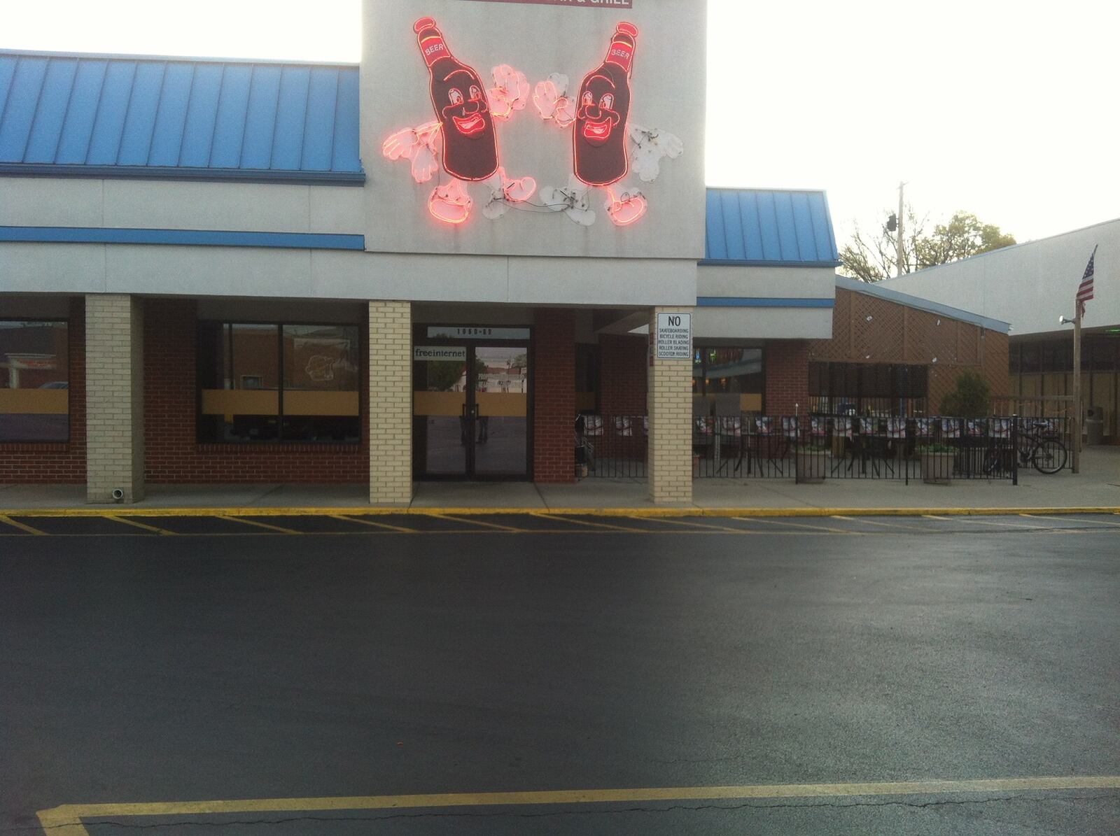 The former site of Cold Beer & Cheeseburgers, located at 1060 Patterson Road in Dayton, was turned into  Paradise Key Cafe South.