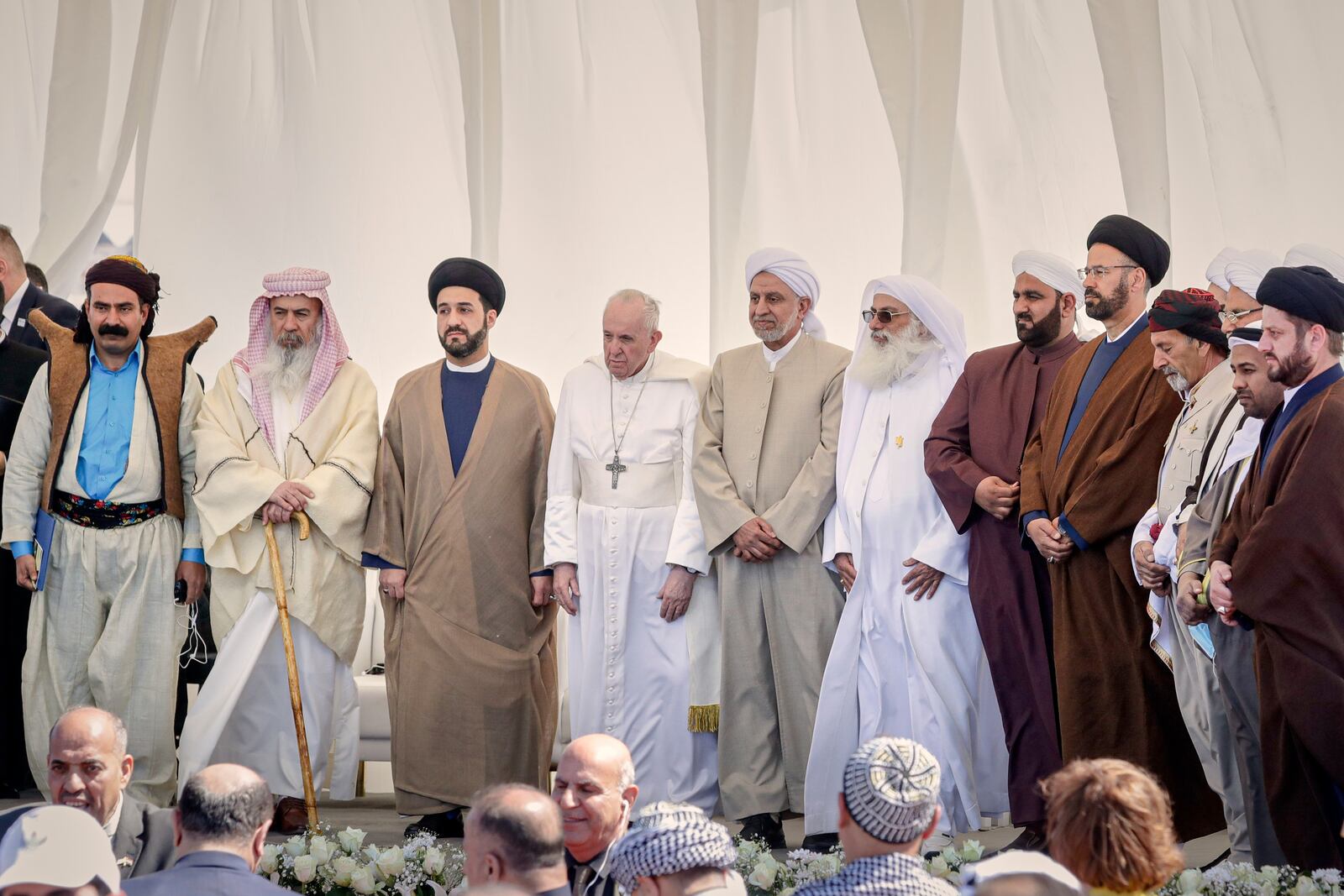 FILE.- Pope Francis stands with religious leaders during an interreligious meeting near the archaeological area of the Sumerian city-state of Ur, 20 kilometers south-west of Nasiriyah, Iraq, Saturday, March 6, 2021.(AP Photo/Andrew Medichini,File)