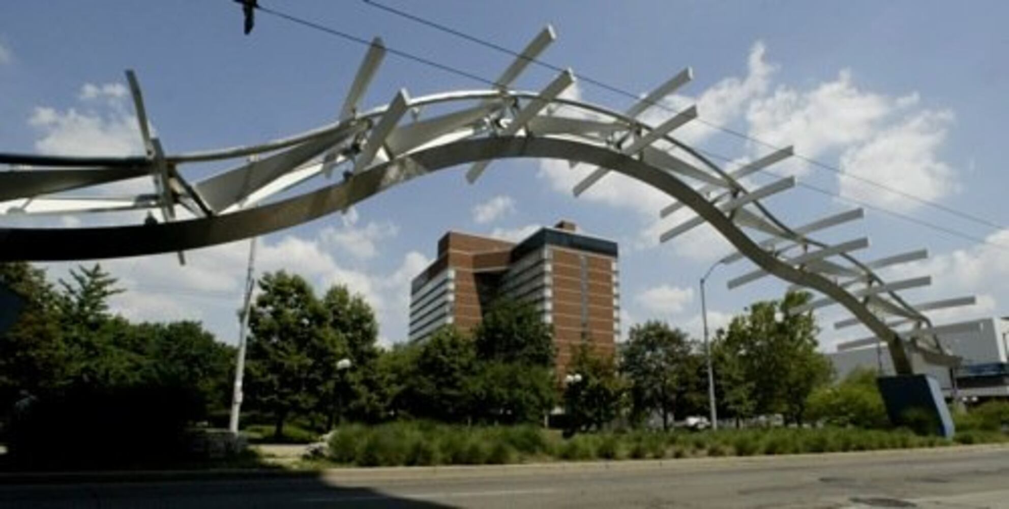 'Flyover' sculpture repaired