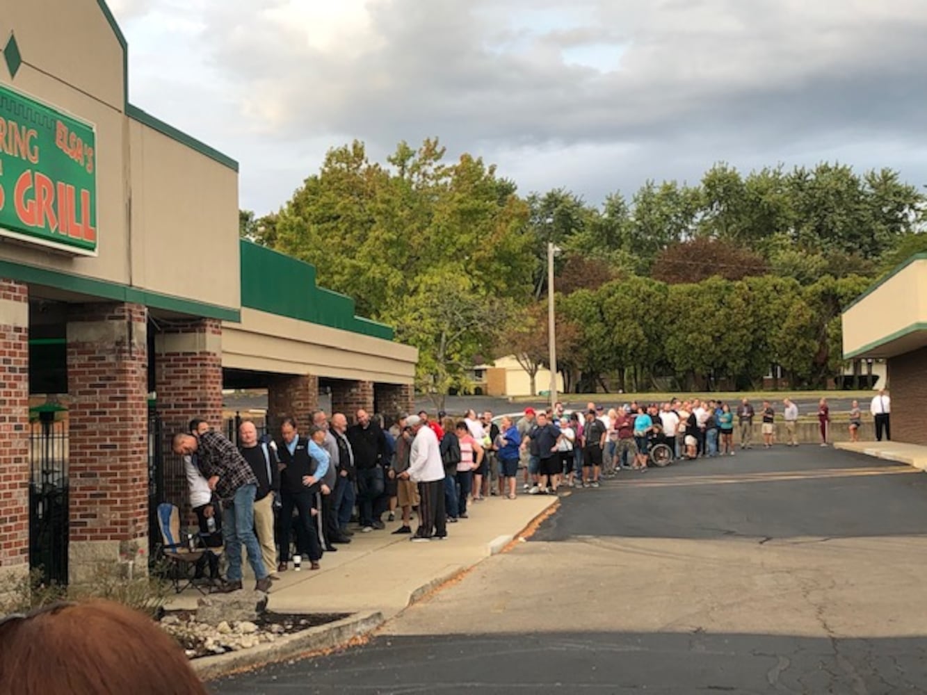 Bourbon lovers turn out in droves in Kettering for ‘Oopsie’ bourbon with a bargain price