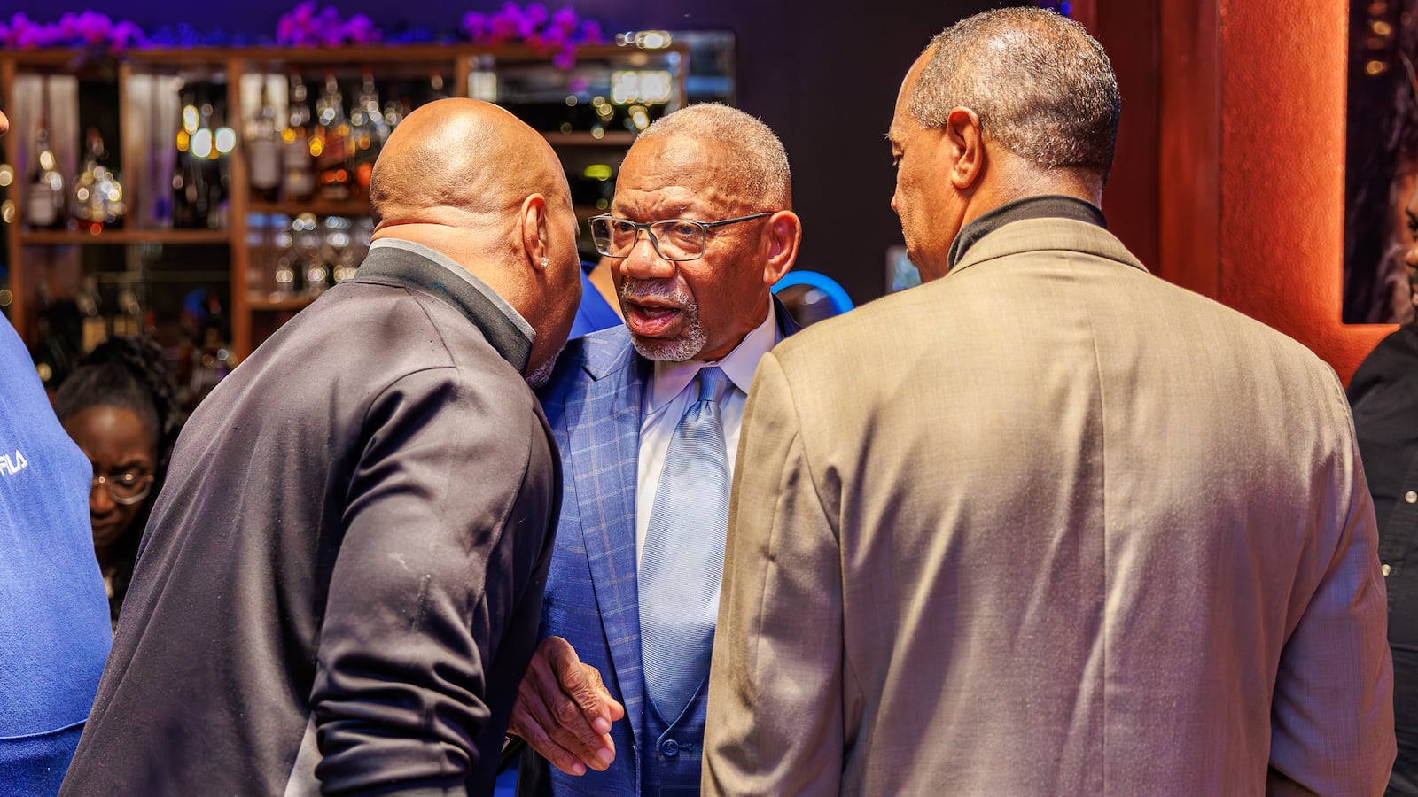 Dayton Mayor Jeffrey Mims Jr. talks to supporters during an election night party on Tuesday, Nov. 4 at Teardrop Steakhouse. Mims lost to challenger Shenise Turner-Sloss. BRYANT BILLING/STAFF
