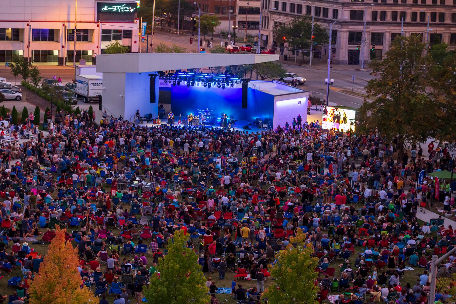 The Breeders preformed at the Levitt