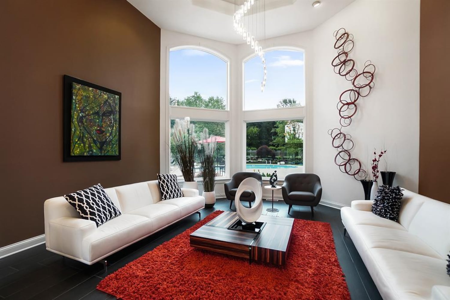Photos: $1M luxury home listed has waterfall, swimming pool and kitchen to die for