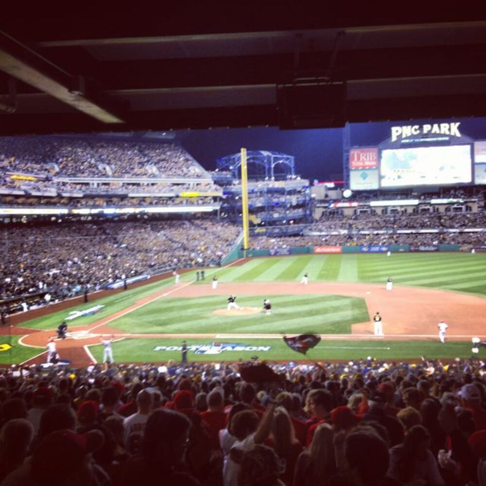 Wild card game: Reds at Pirates