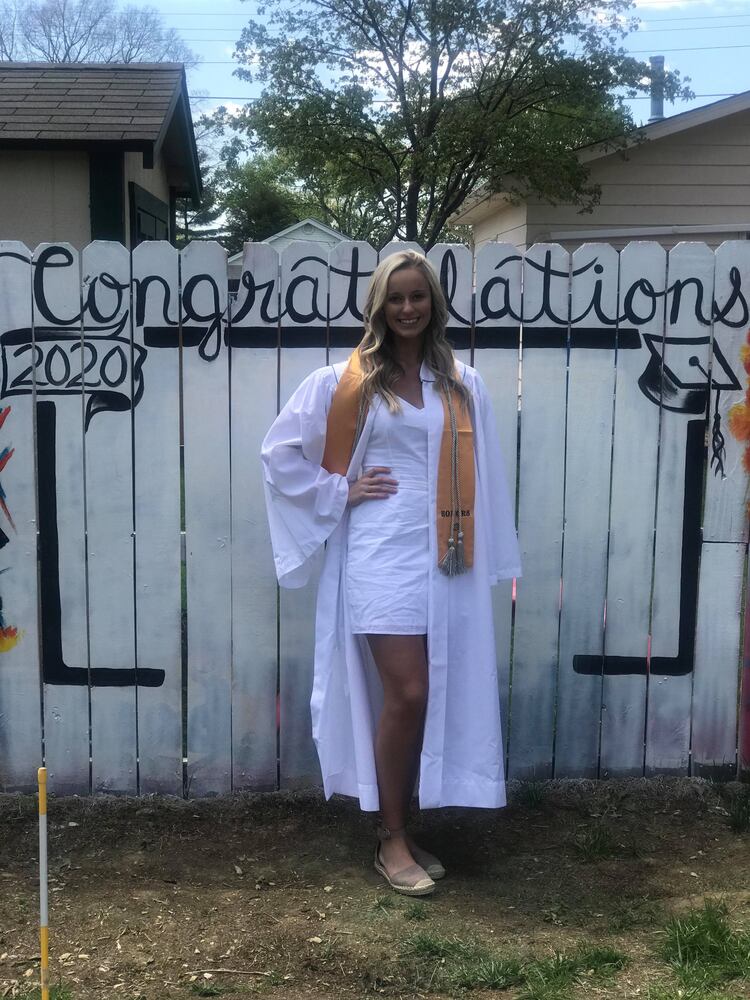 PHOTOS: Springboro graduates celebrate using selfie mural