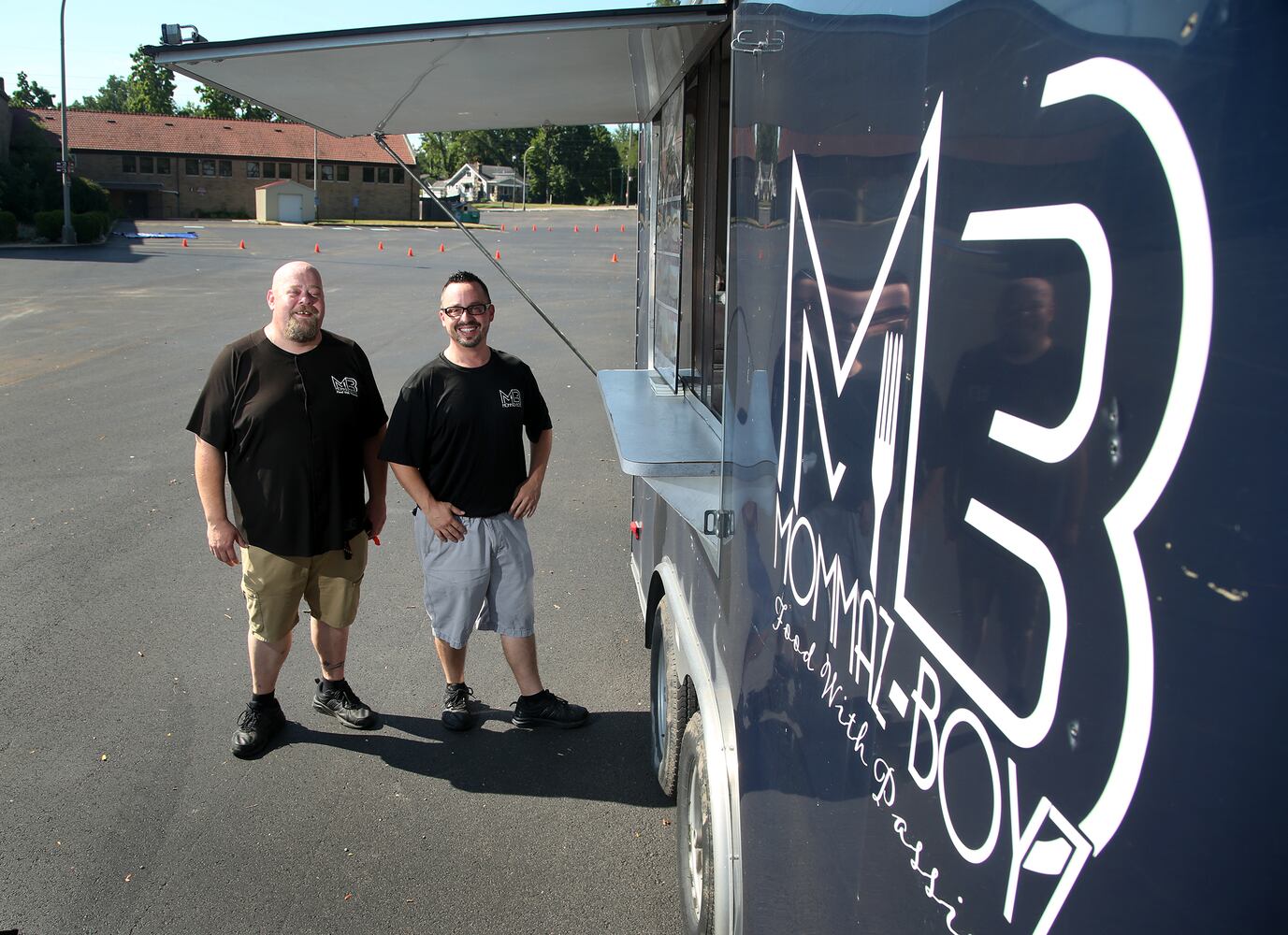 PHOTOS: There’s nothing timid about the food these Momma’z Boyz cook up
