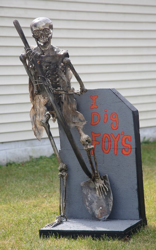 PHOTOS: Elaborate Halloween decorations transform Fairborn into the creepiest of communities