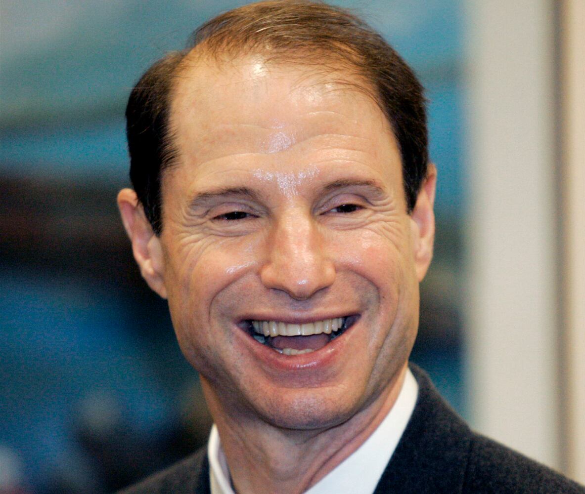 8. Senator Ron Wyden (D-Ore.)
