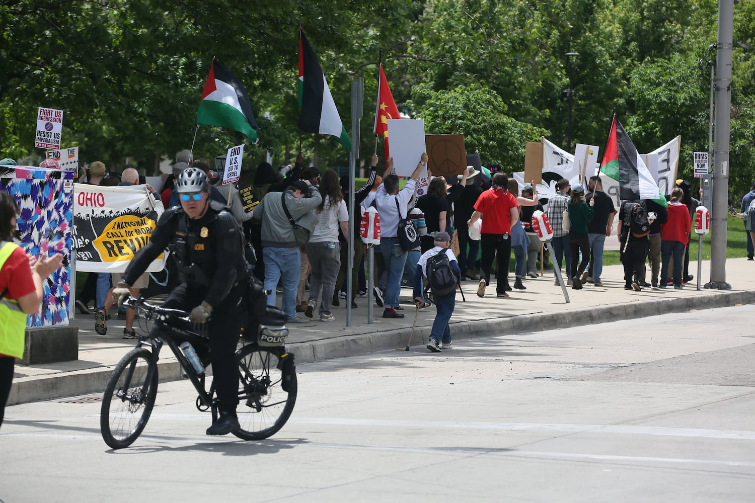 NATO protesters on 4th street