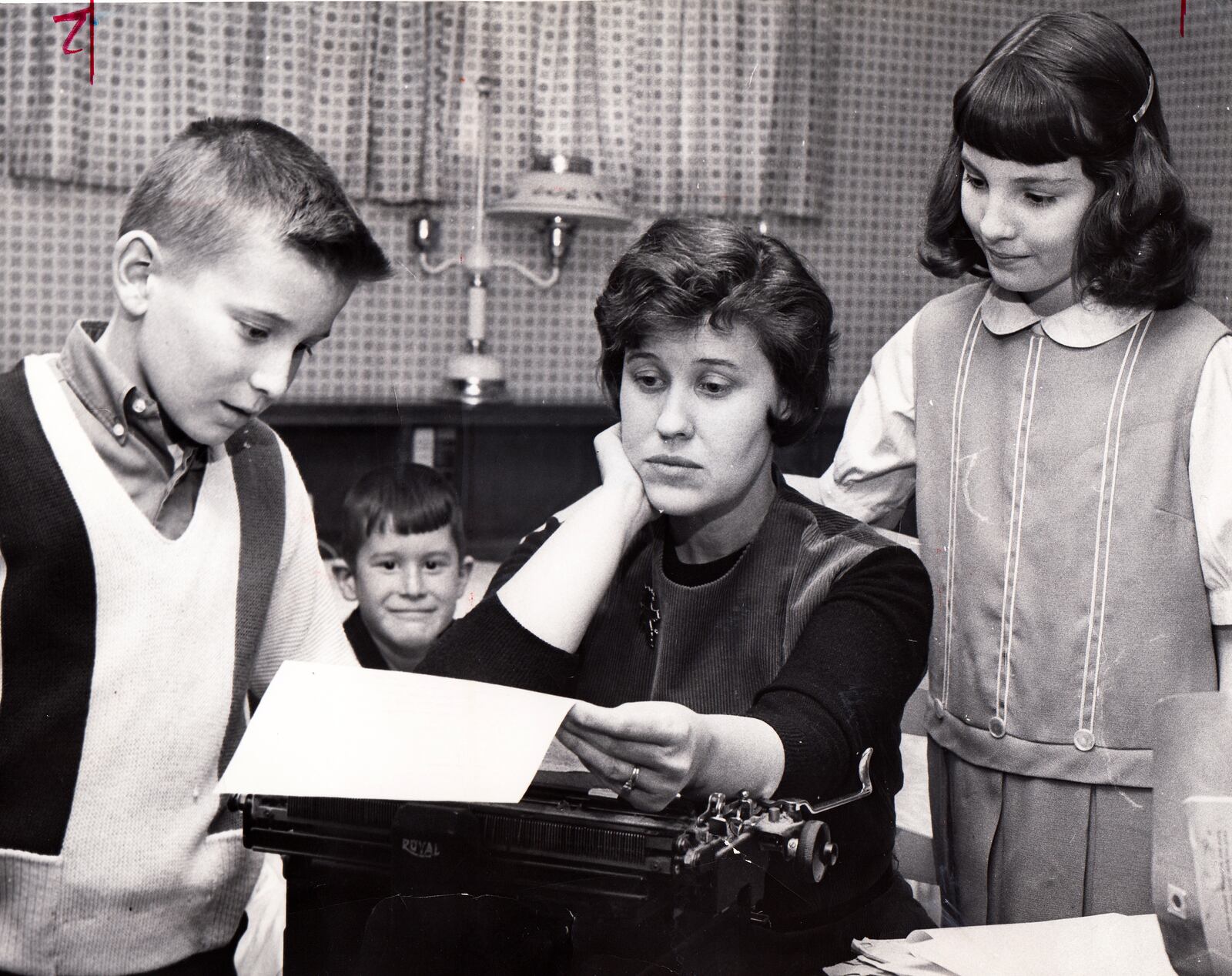 Erma Bombeck at home with her kids, from left to right, Andy, Matt and Betsy. (Wright State University archives)