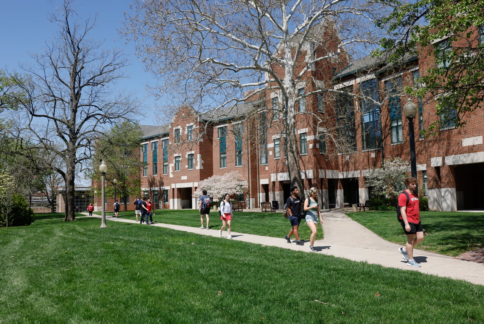 Students walk to class on the afternoon of Wednesday, April 23, 2025, at Wittenberg University. JOSEPH COOKE/STAFF