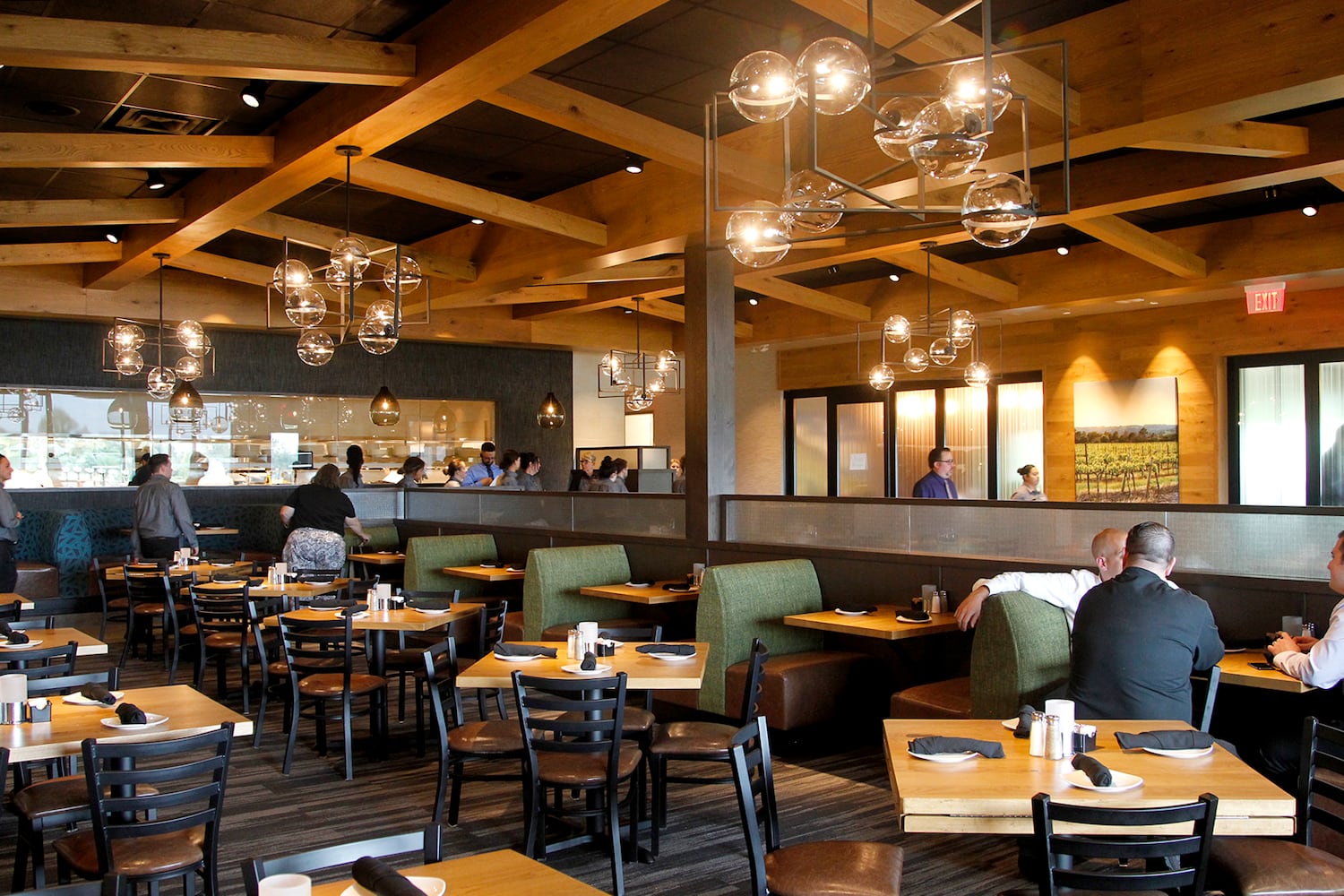 PHOTOS: Sneak peek inside Cooper’s Hawk Winery & Restaurant