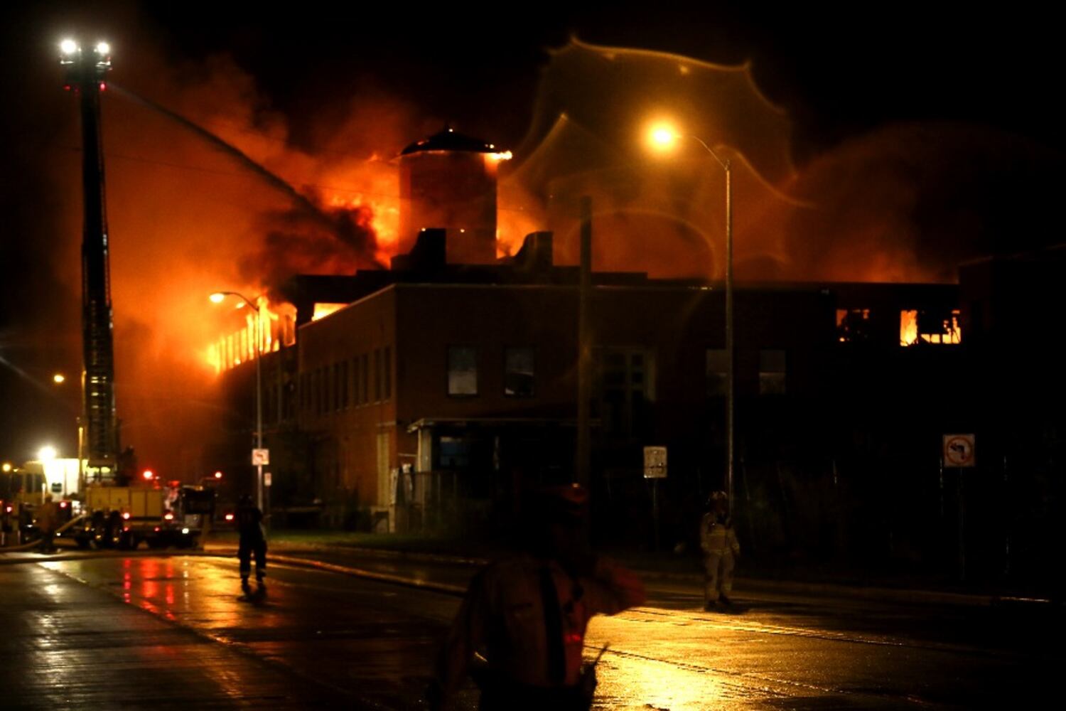 Fire at former Beckett paper mill