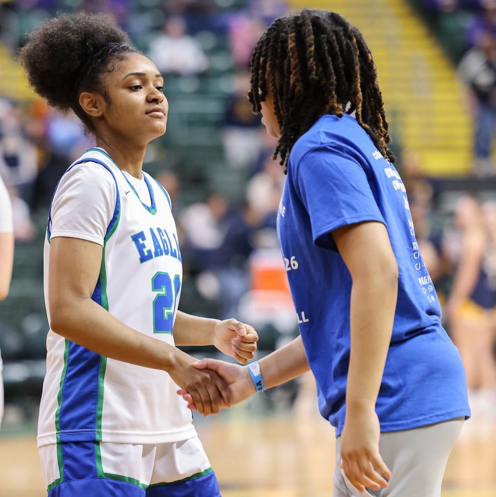 DDN 031226 Chaminade Julienne Copley