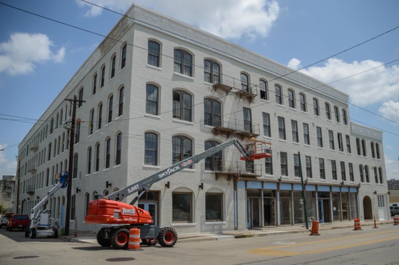 The Wheelhouse Lofts helped fill in some of dead space between the Oregon Historic District and the Cannery in the Webster Station neighborhood. The Wheelhouse, located at 210 Wayne Ave., offers 40 loft-style apartments in a former automotive assembly plant, which has been restored by Kentucy developer Weyland Ventures. STAFF