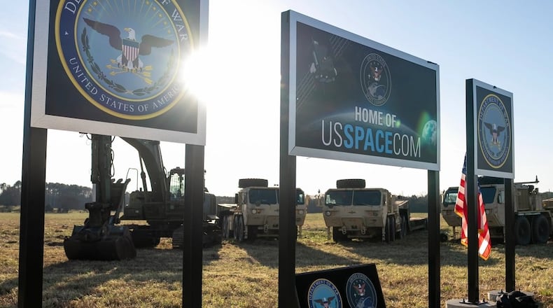 Secretary of Defense Pete Hegseth unveils the U.S. Space Command sign with Secretary of the Air Force Troy Meink, and Space Force and Army leadership in Huntsville Ala. in December 2025. Photo by Navy Petty Officer 1st Class Alexander Kubitza