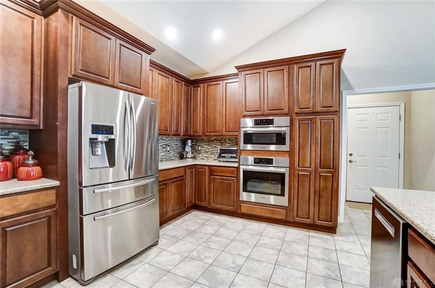 PHOTOS: Centerville-area home has 1.78 acres  nestled among trees