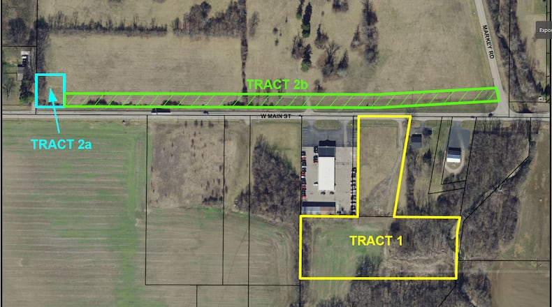 Warren County will be acquiring property east of the Warren County Maintenance Garage on Ohio 63, identified as Tract 1, from the city of Lebanon for $100,000 and property and a highway easement, identified as Tract 2a and 2b, on the north side of Ohio 63 between Markey Road and the proposed Parkside development. The county wanted the property for future development while the city is planning to build a water booster station and widen Ohio 63 with the property it's acquiring for the Parkside project. CONTRIBUTED/CITY OF LEBANON