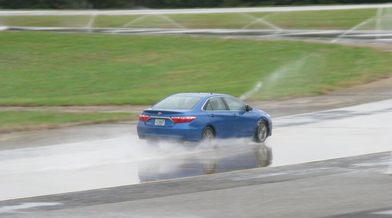 In partnership with the Automobile Club of Southern California s Automotive Research Center (ARC), AAA conducted testing to understand performance differences at highway speeds between new all-season tires and those worn to a tread depth of 4/32-inch on wet pavement. AAA photo