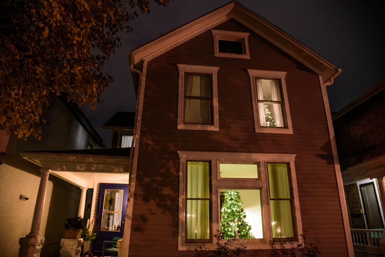 PHOTOS: Take a look inside stunning Oregon District homes decorated for its annual Candlelight Holiday Tour