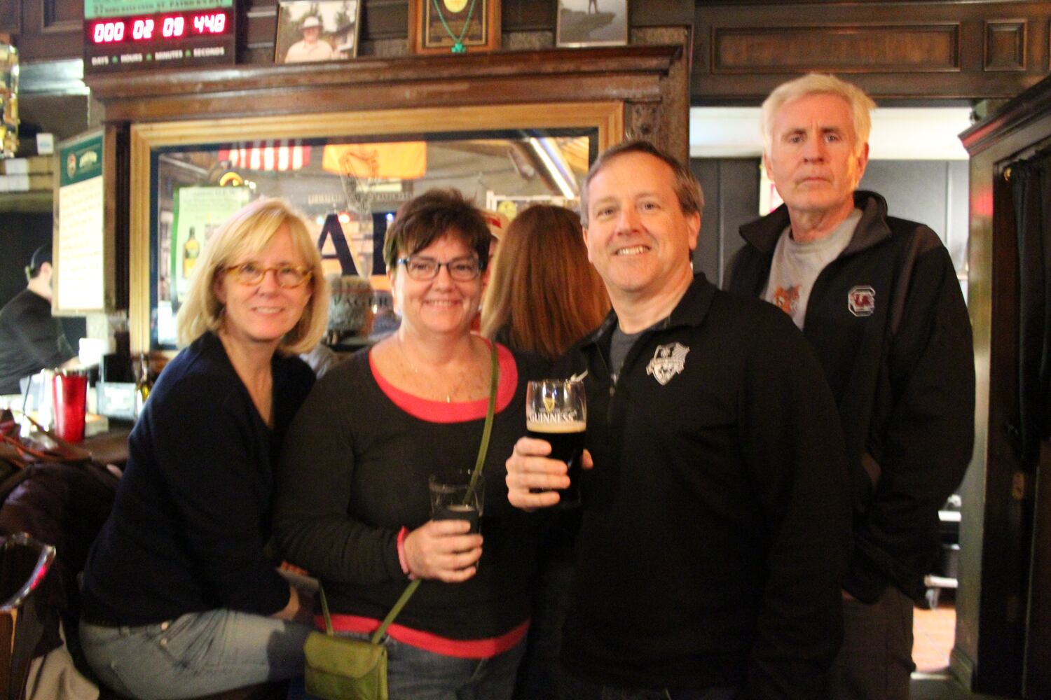 PHOTO: Dublin Pub Guinness Toast