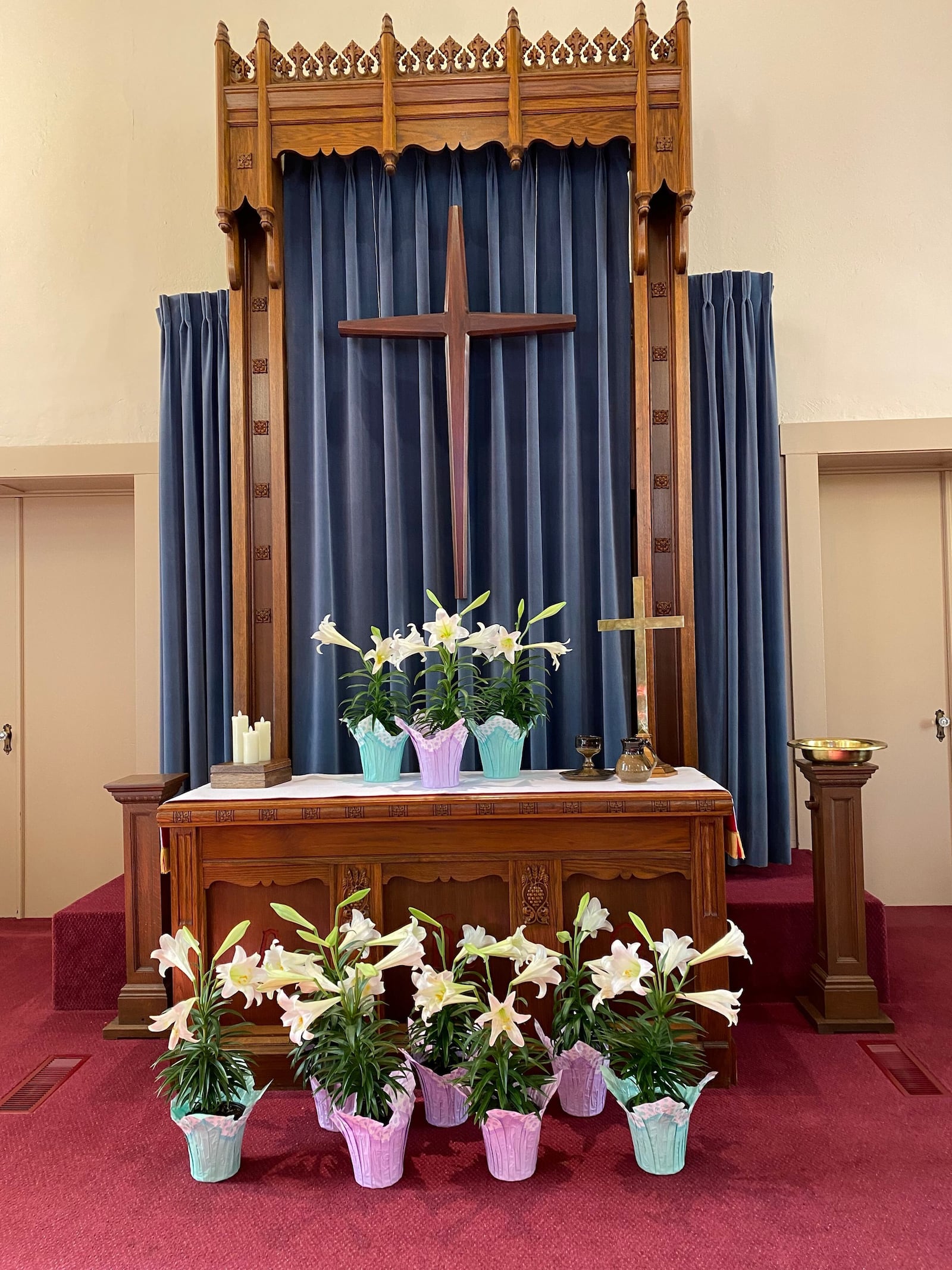 A large cross behind an altar at New Carlisle’s Honey Creek Presbyterian Church, 212 Jefferson St., which is closing at the end of November. CONTRIBUTED