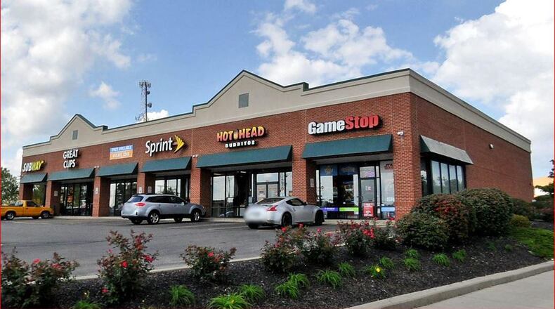 Montgomery County photo of the retail building at 1689 W. Dorothy Lane, Moraine.