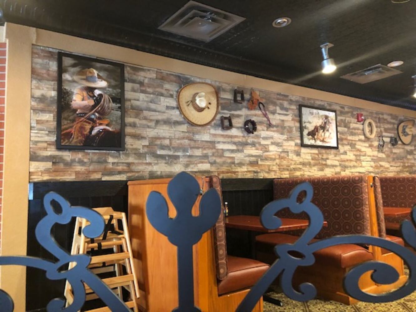 PHOTOS: Inside the new El Toro Bar & Grill in the former Dayton Mall TGI Fridays