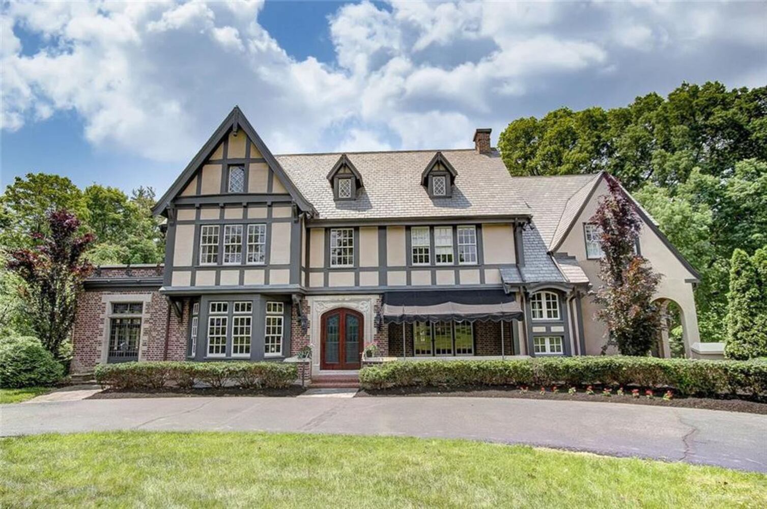PHOTOS: Luxury, renovated Oakwood Tudor home on market for nearly $1.2M