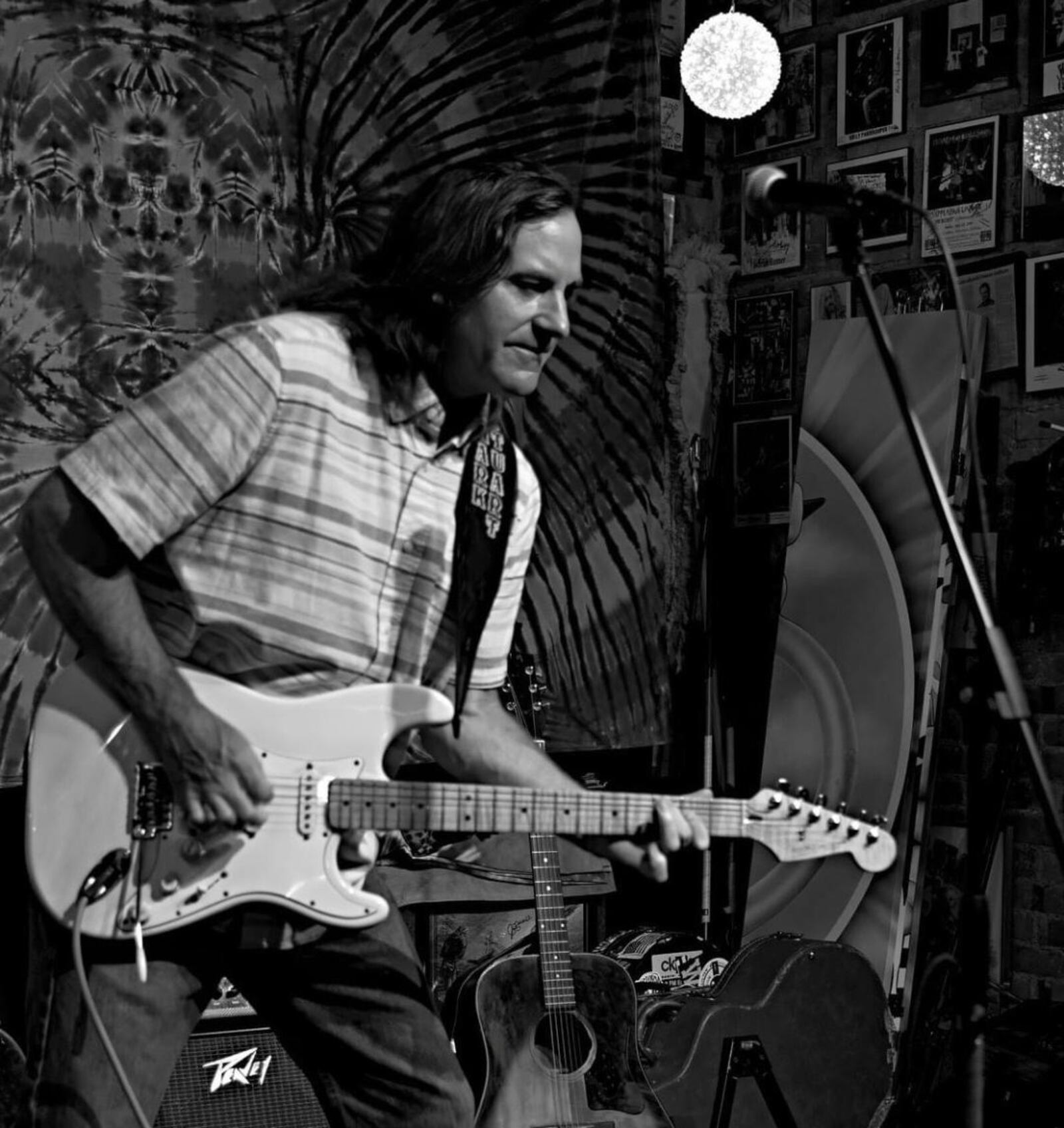 Guitarist Mark Stuart will perform Jan. 6 at Trail Town Brewing in Yellow Springs. CONTRIBUTED
