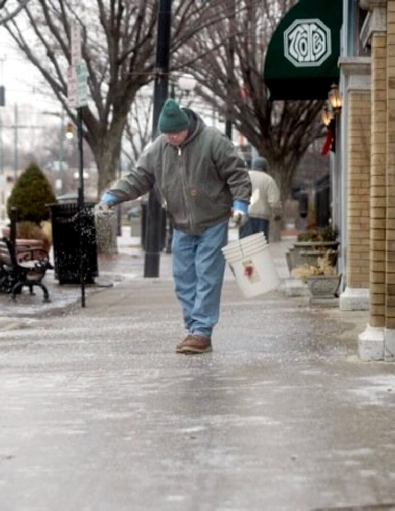 Wintry weather returns