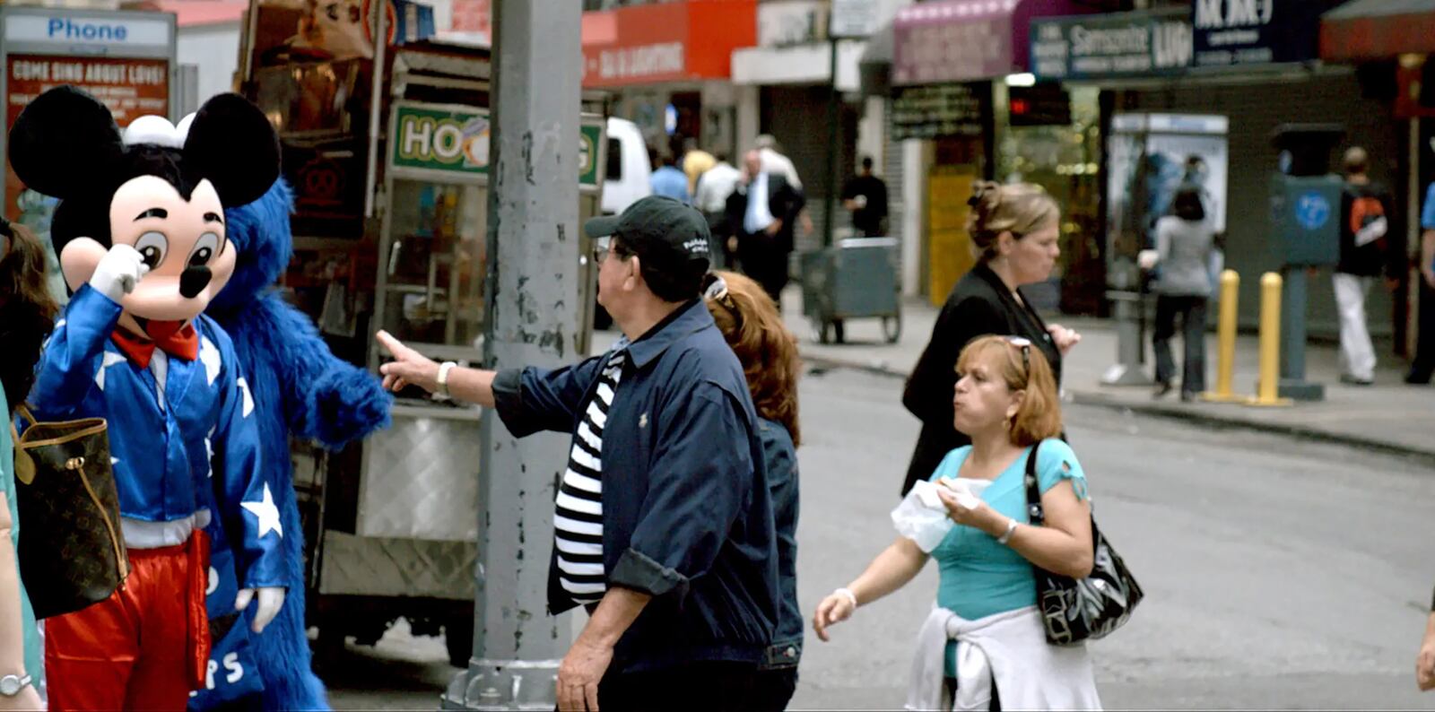A 61 minute video by James Nares captures the streets and people of New York. It’s entitled “Street.”  COURTESY OF JAMES NARES AND PAUL KASMIN GALLERY, NEW YORK, N.Y.
