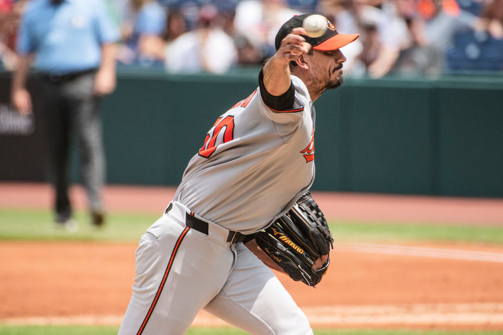 Baltimore Orioles starting pitcher Charlie Morton delivers against the Cleveland Guardians during the first inning of a baseball game, Thursday, July 24, 2025, in Cleveland. (AP Photo/Phil Long)