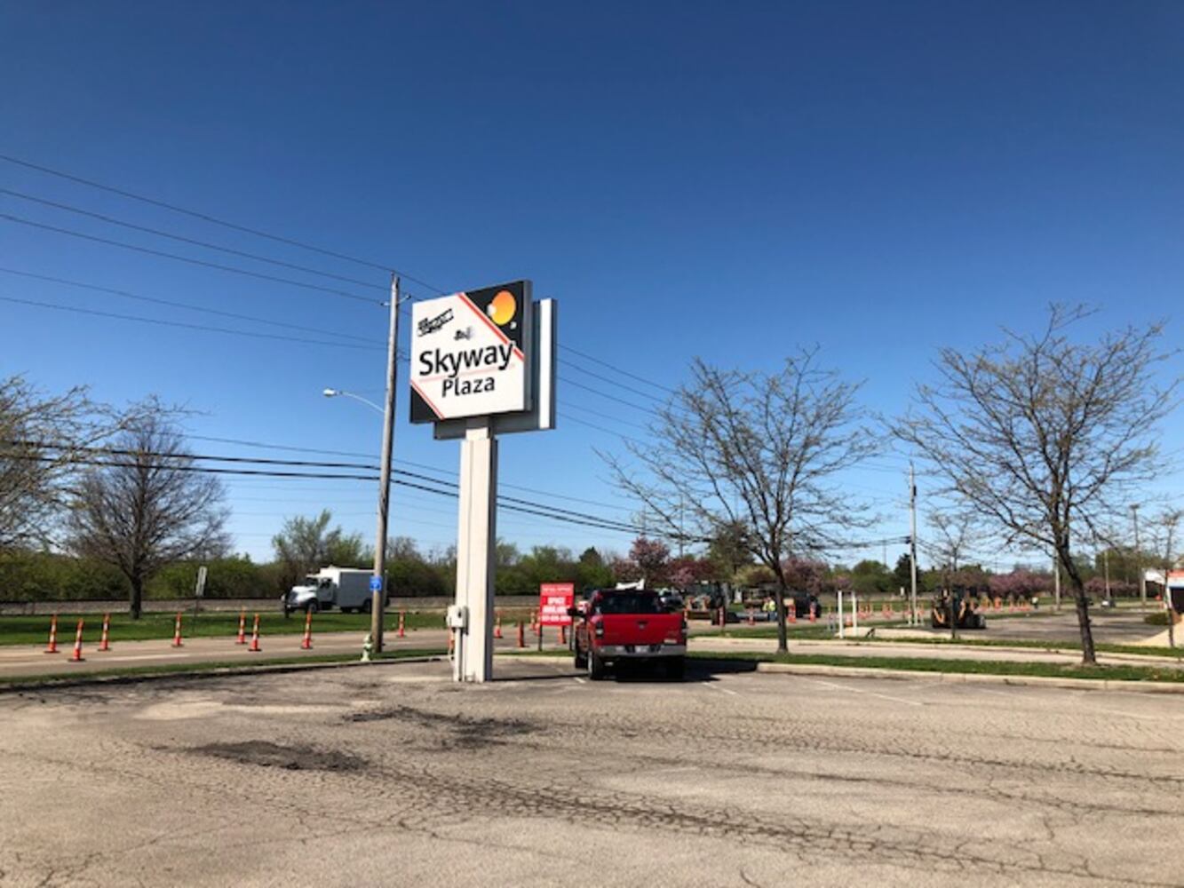PHOTOS: Sneak peek inside the newly relocated Crossroads BBQ in former Cadillac Jack’s space