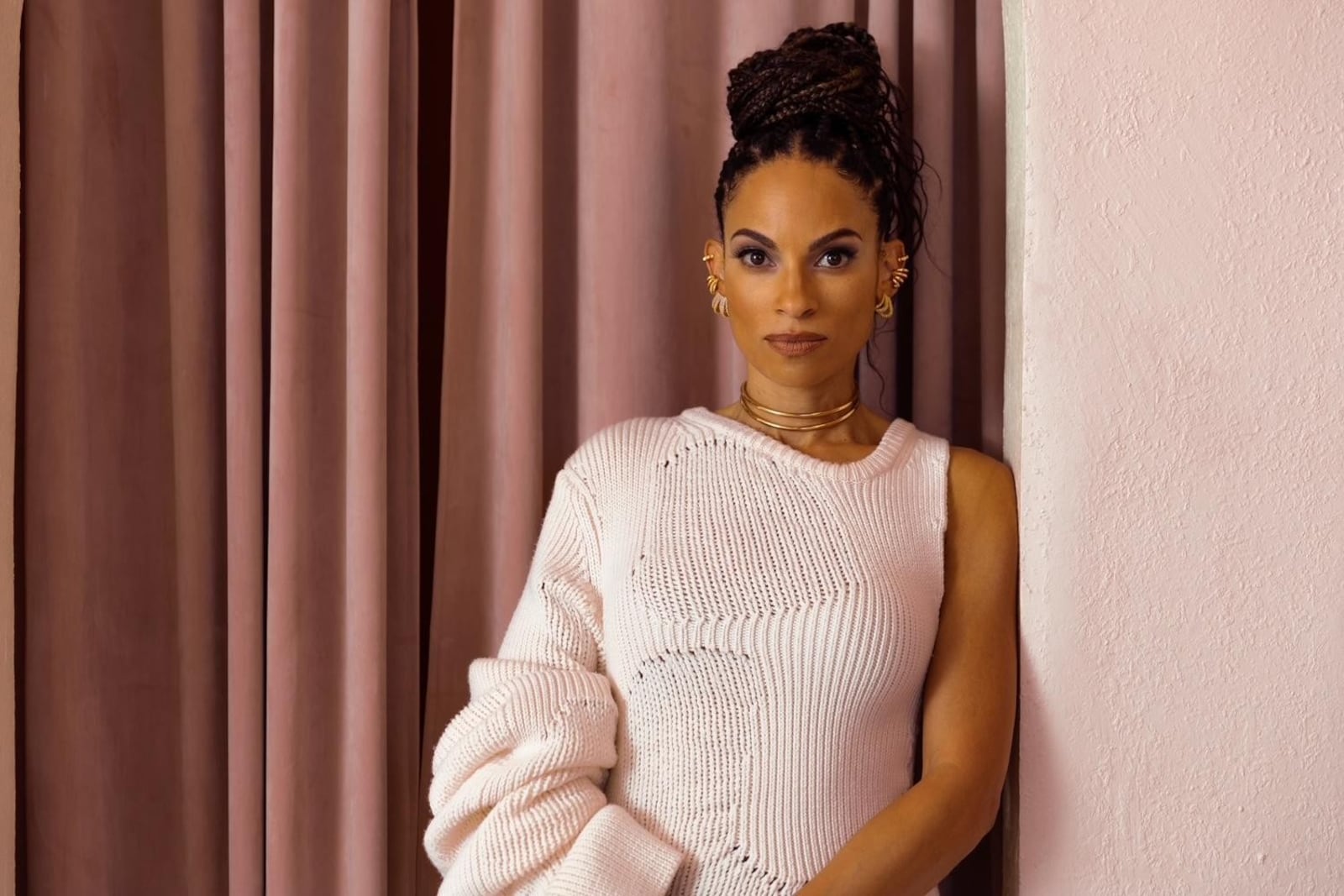 Goapele, an Oakland native, is a visionary in modern R&B, known for her captivating blend of soul, jazz, pop, and moody basslines. CONTRIBUTED
