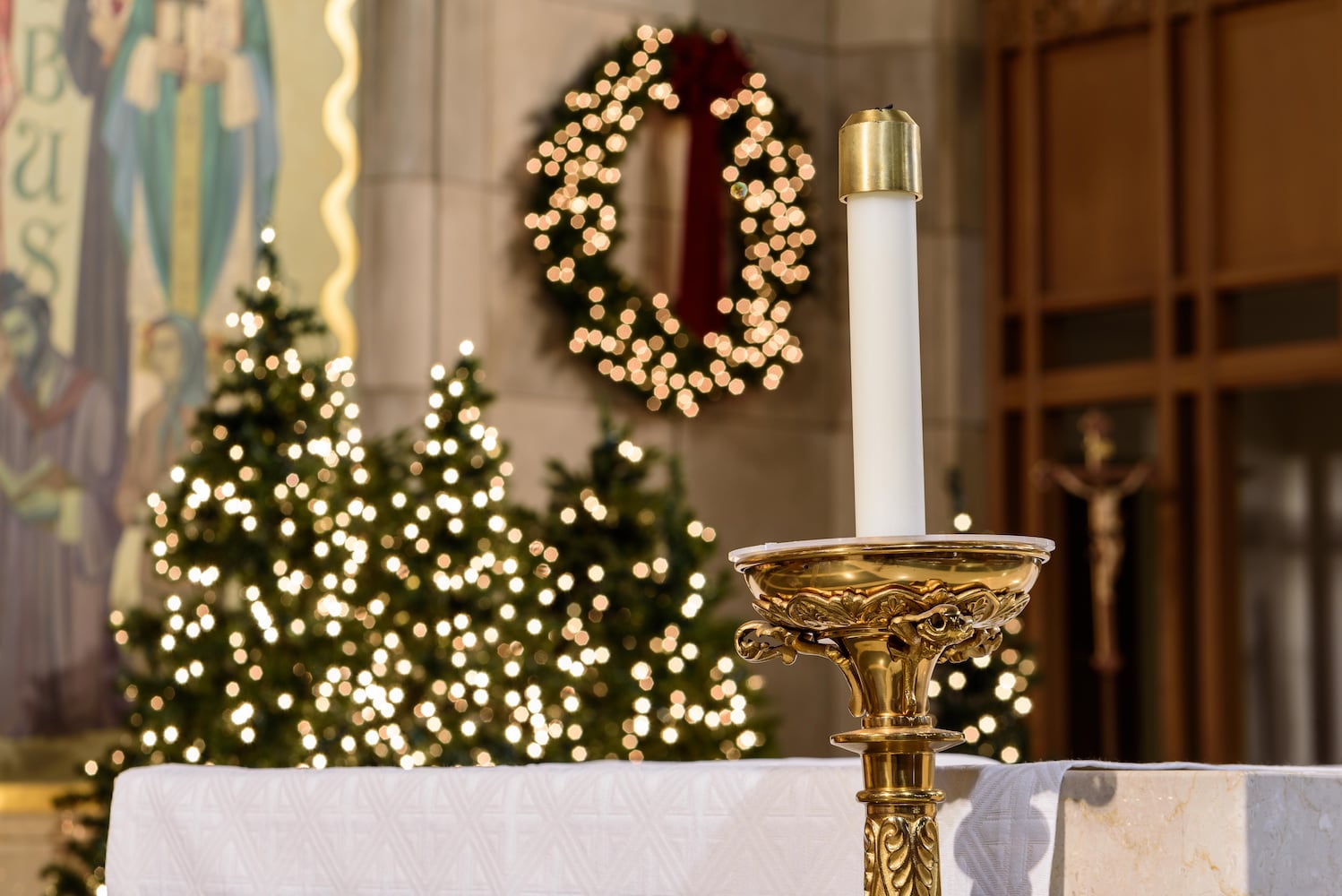 PHOTOS: A look inside St. Anthony of Padua Catholic Church decorated for Christmas