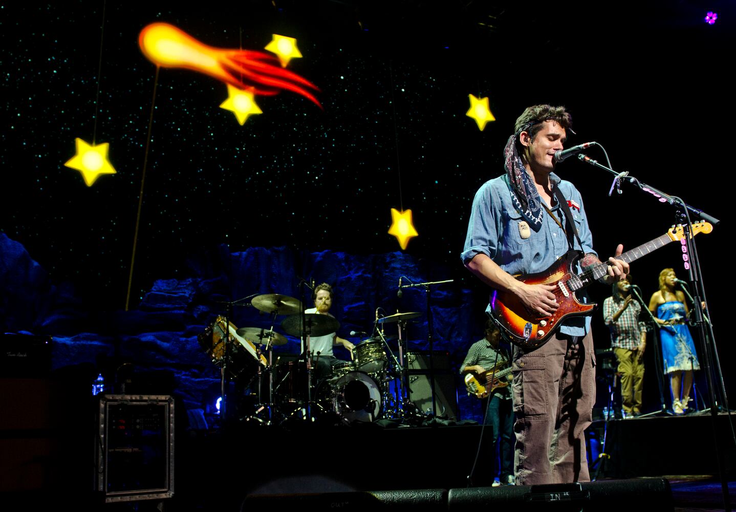 John Mayer, Phillip Phillips thrill Riverbend crowd