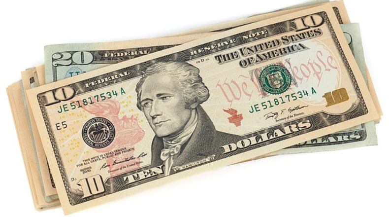 Ohio lawmakers vote to give themselves a pay raise