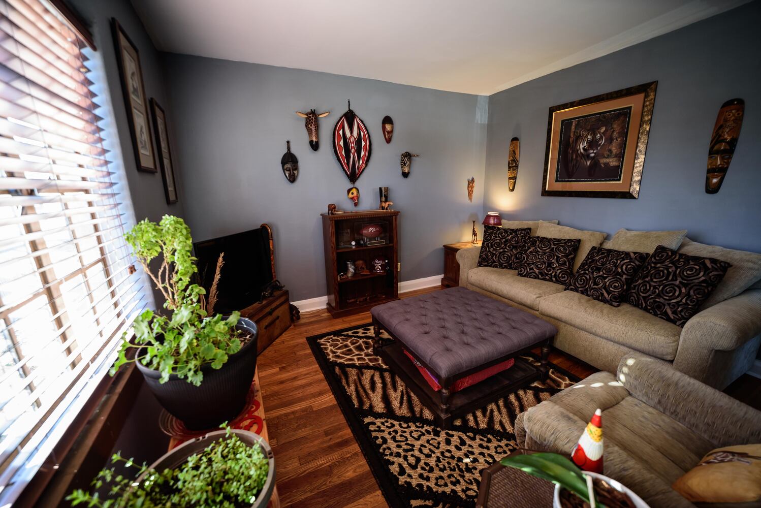 PHOTOS: Decked out for the season, the Oregon District home tour was a breathtaking look at historic homes