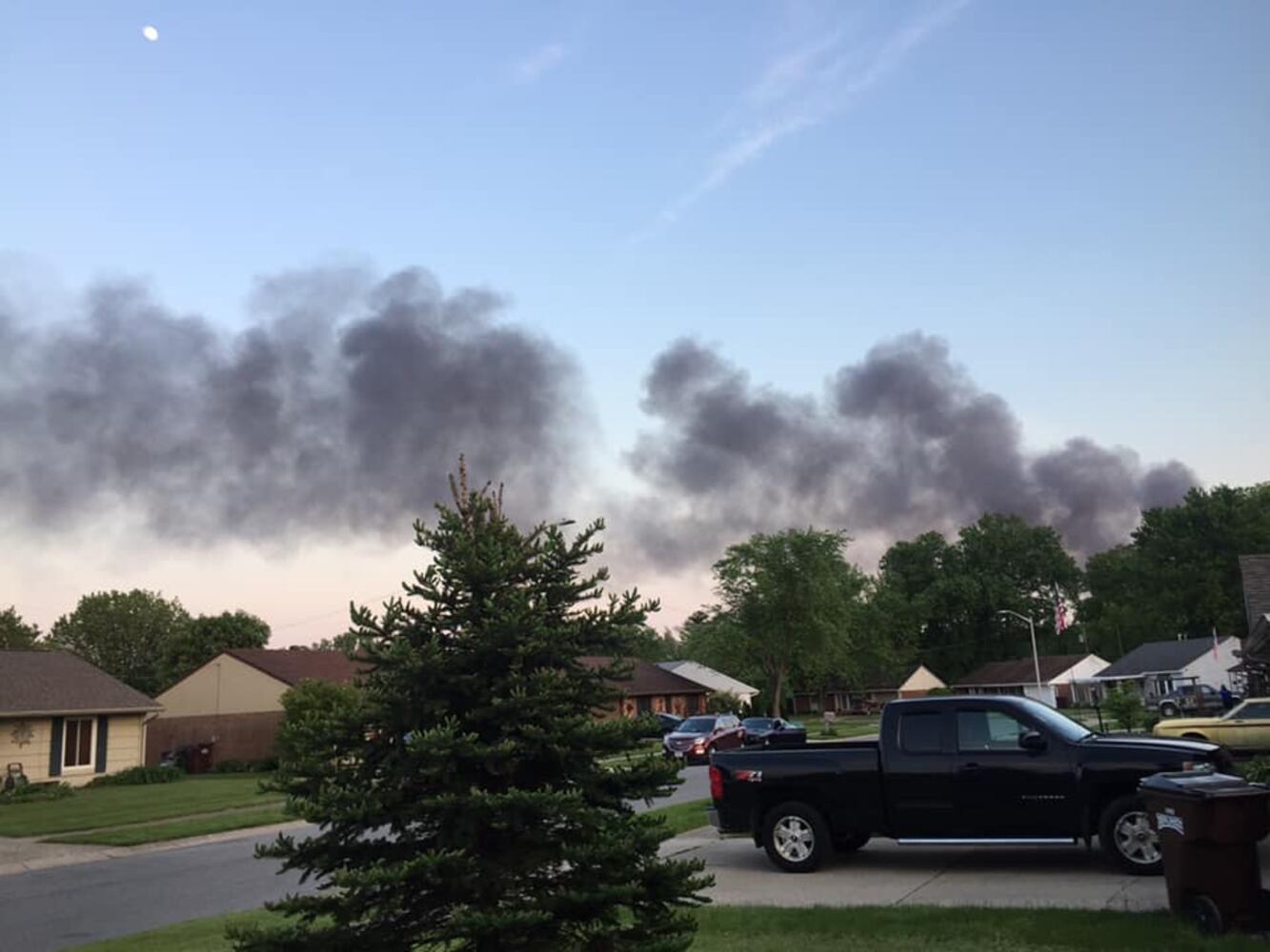 Fire destroys lawn equipment business
