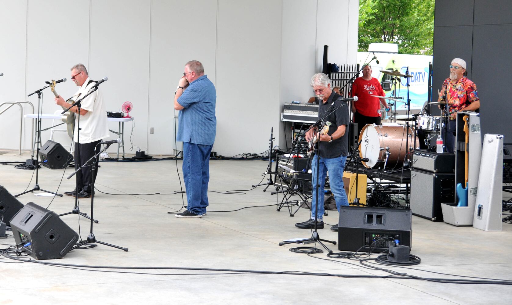 Did we spot you at the Dayton "Blues" Festival?