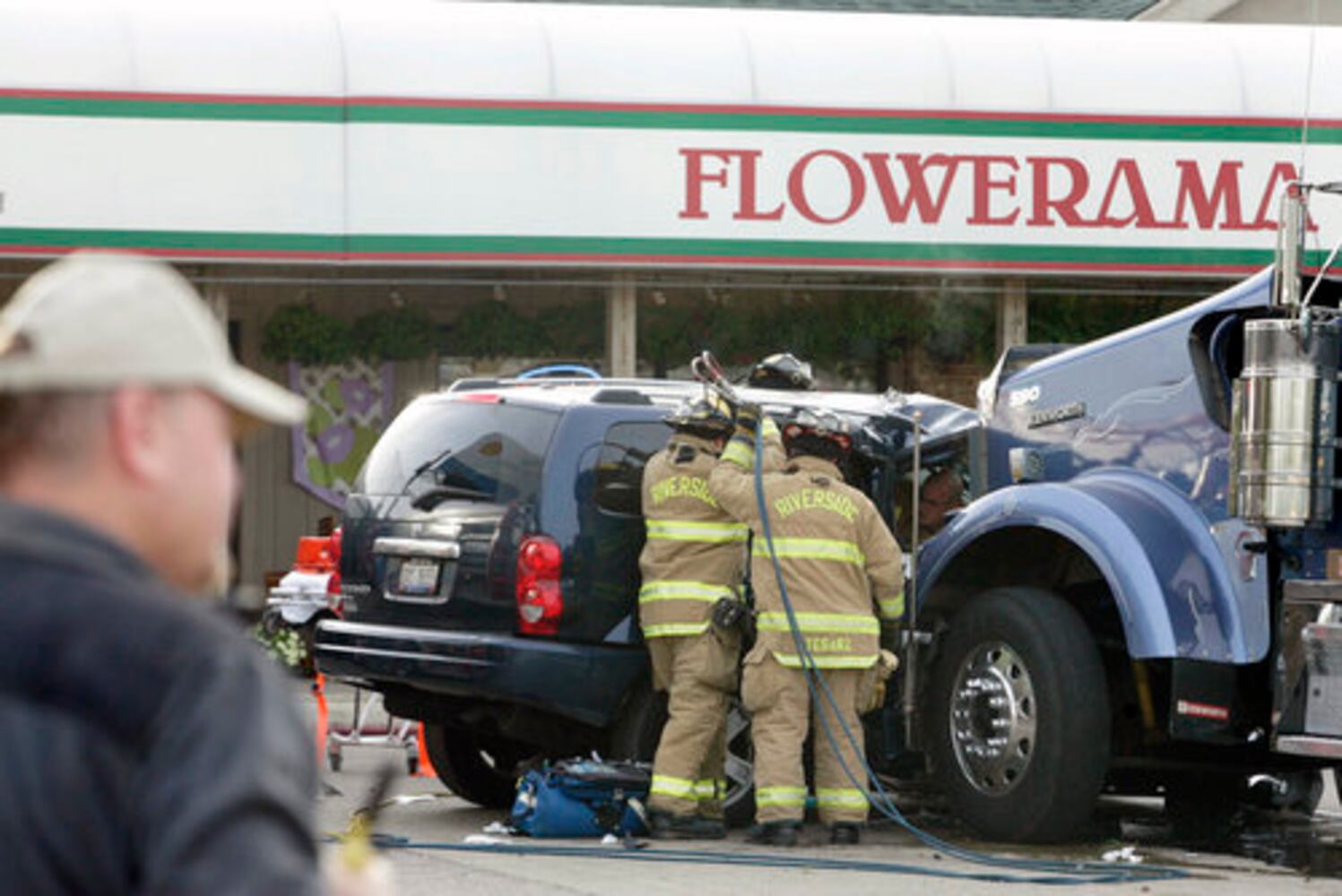 Crash at Woodman, Burkhardt