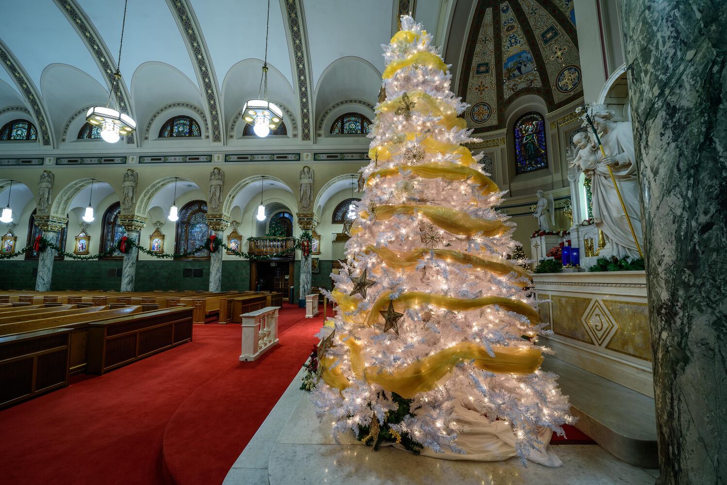 PHOTOS: Christmas Eve morning at St. Joseph Catholic Church in downtown Dayton