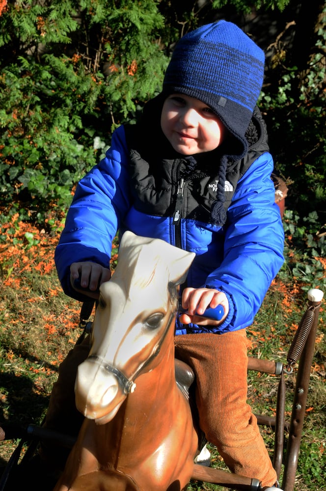 PHOTOS: Did we spot you shopping at Tipp City’s Yuletide Winter’s Gathering?