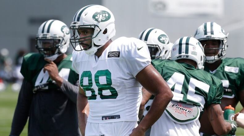 New York Jets' Austin Seferian-Jenkins watches a drill during a NFL football training camp in Florham Park, N.J., Monday, July 31, 2017. (AP Photo/Seth Wenig)